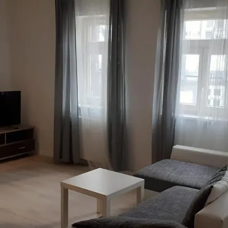 Monteurswohnungen In Zentral Apartment *