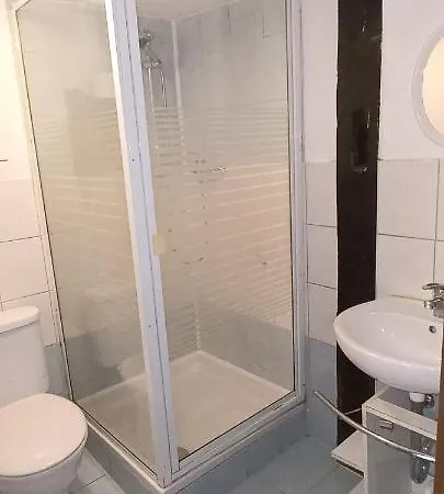 Apartment Monteurswohnungen In Zentral *